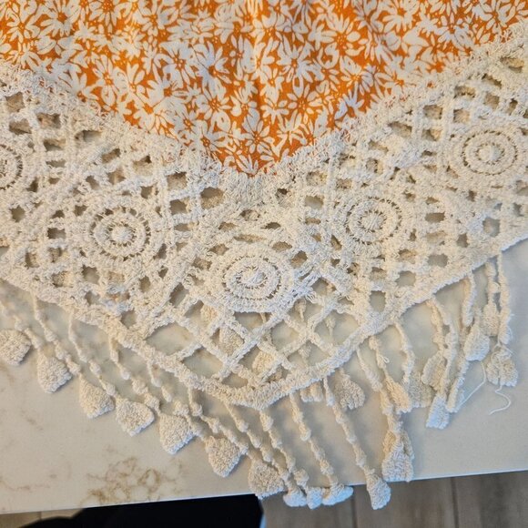 Solitaire size XL White Orange Floral Crochet Trim Cottagec Fringe Solitaire Top - Picture 5 of 11